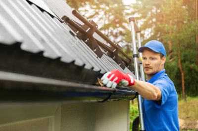Commercial Roof Gutter Maintenance
